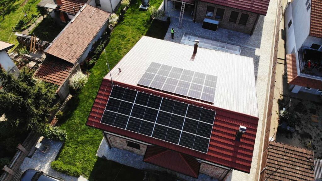 Solarna elektrana snage 5kW na krovu kuće